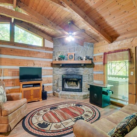 Gatlinburg Cabin With Hot Tub About 6 Mi To Downtown! 외부 사진